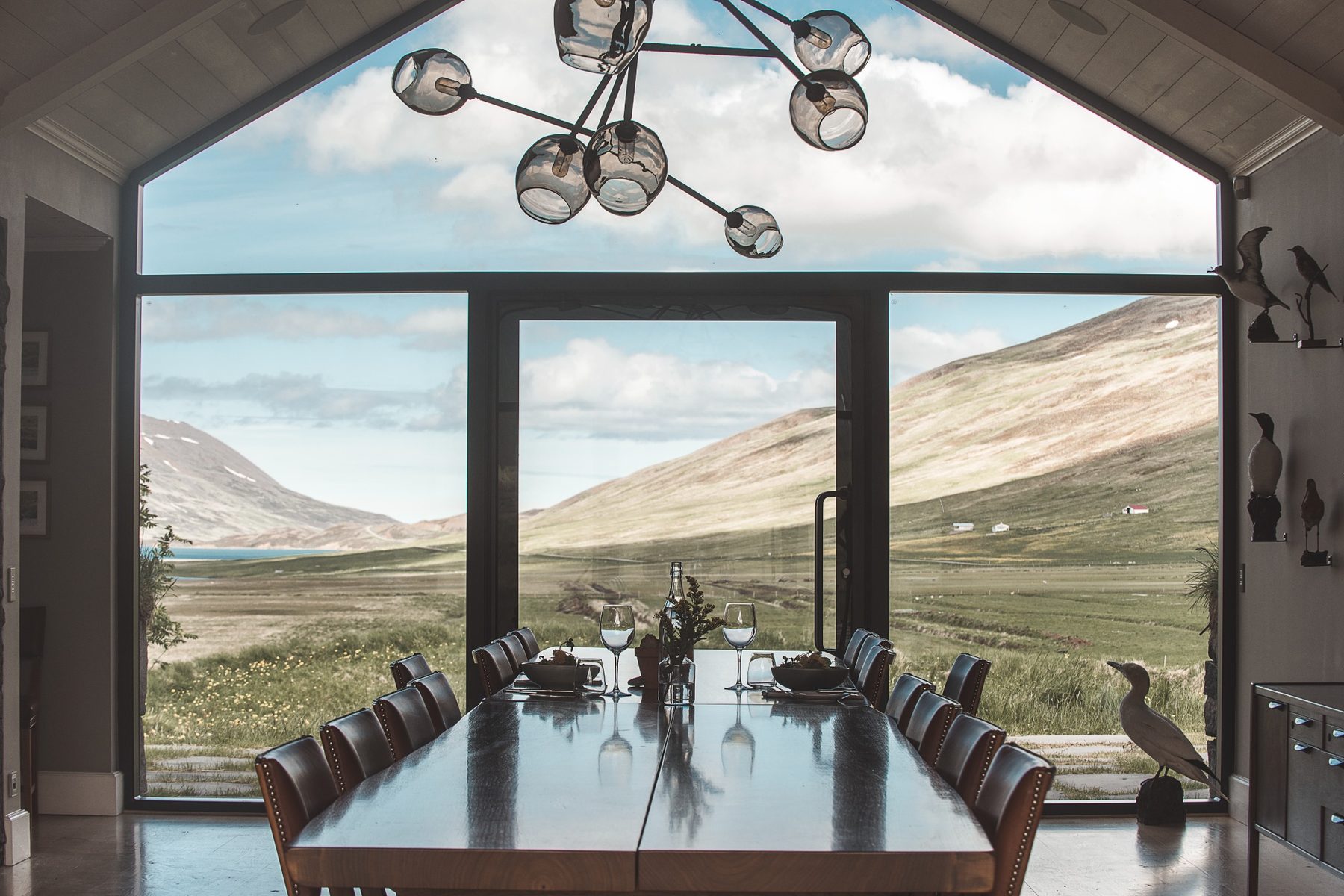 Dining room with mountain view