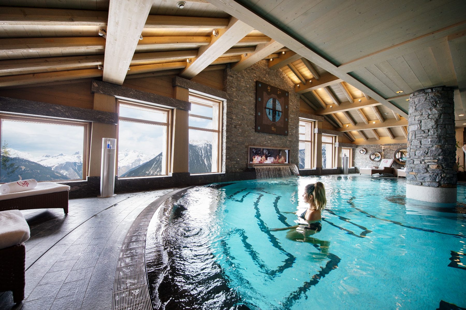 Spa pool with mountain view and lifestyle scene